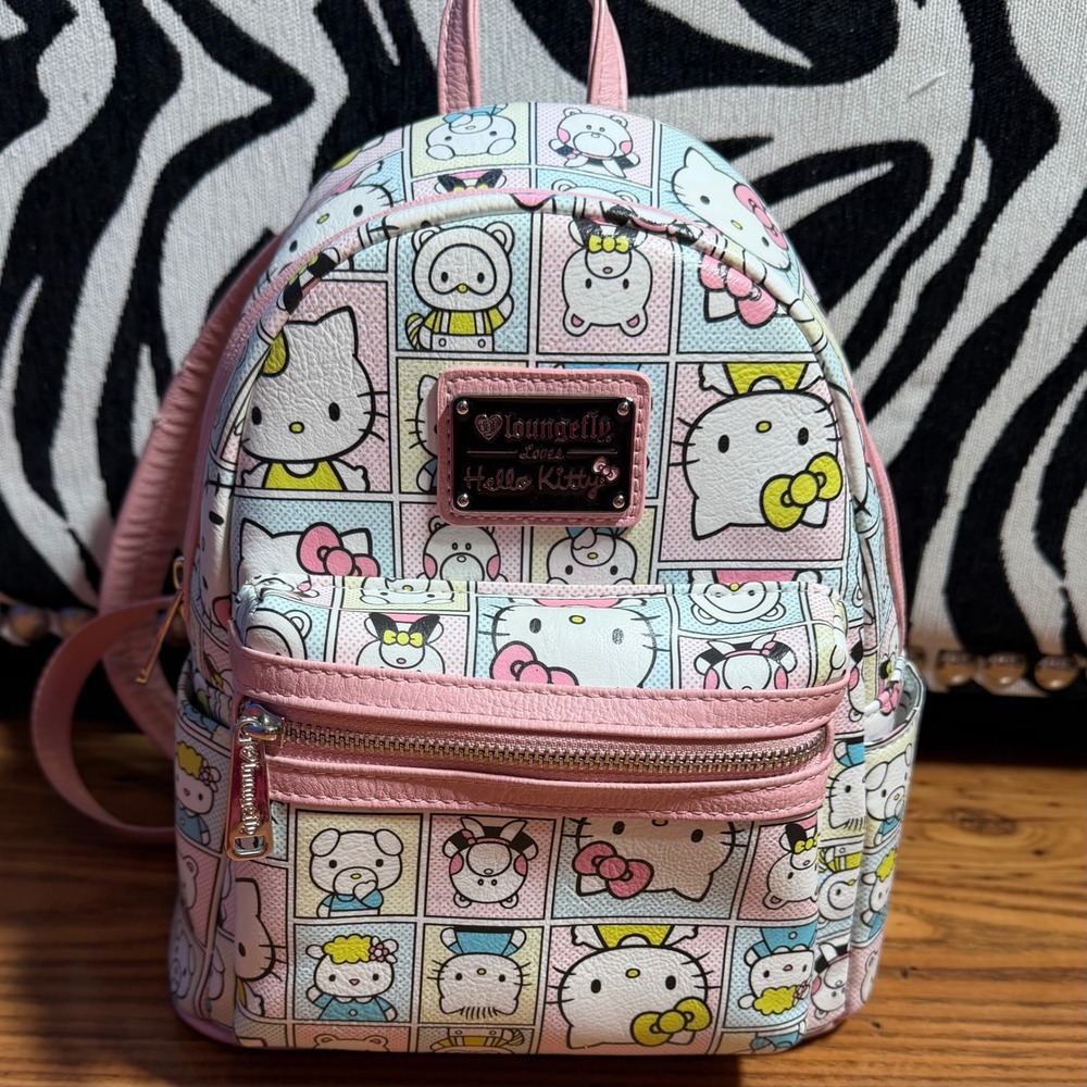 Loungefly Hello Kitty Comic Grid Mini Backpack Pink Pastel Sanrio Bag